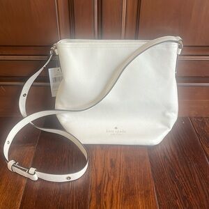 Kate Spade Max Duffel Crossbody parchment cream